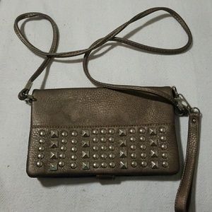 Crossbody wallet